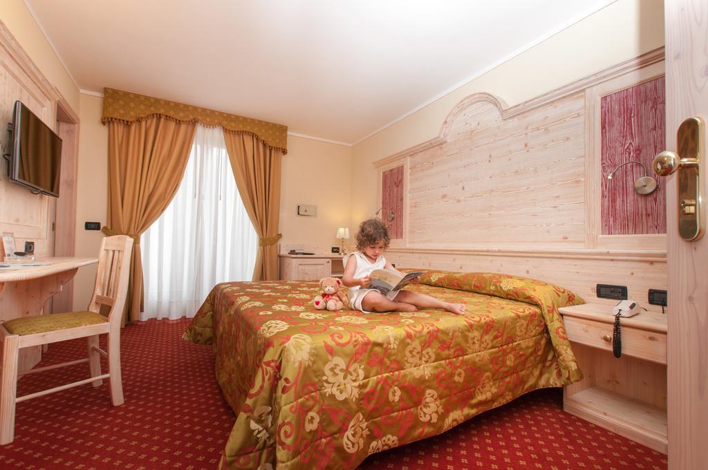 Hotel Val Di Sole Mezzana  Exteriér fotografie